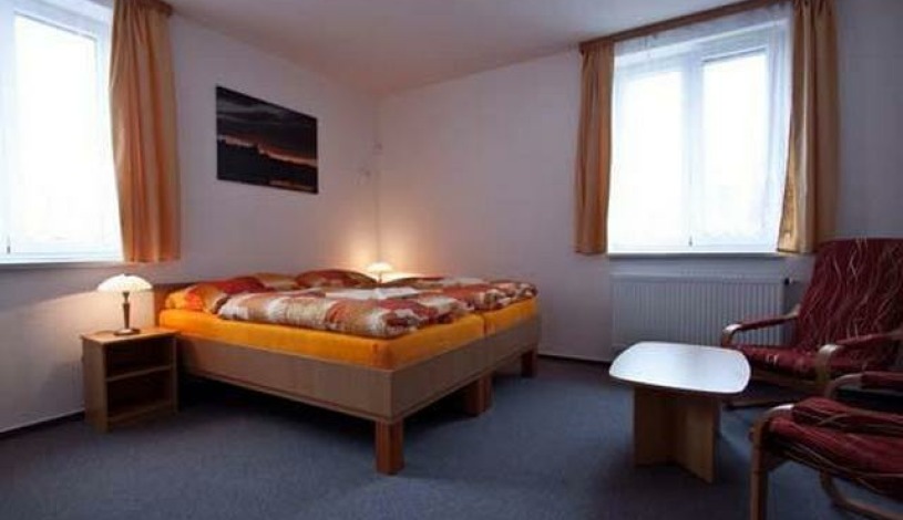 Relax Hotel Pelikán Hluboká nad Vltavou